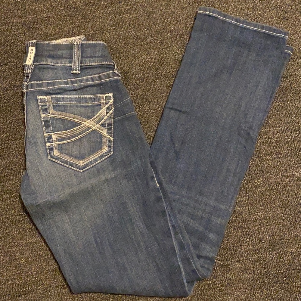 Women’s Ariat straight jeans, size 25R